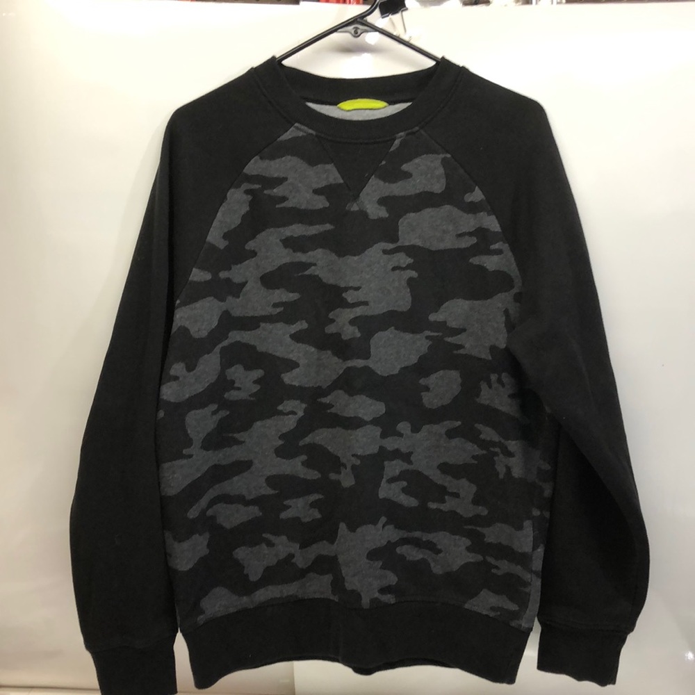 MTA Sport Camo Sweatshirt: Black & Gray
